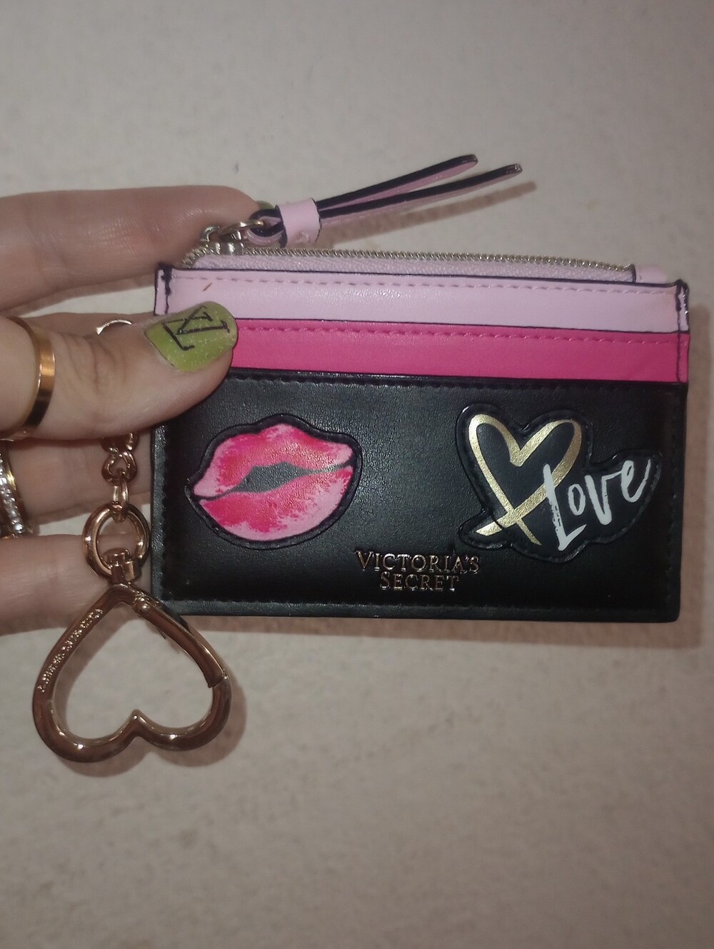 Victoria's Secret Black Pink Lip And Heart Accent Cardholder Keychain Wallet